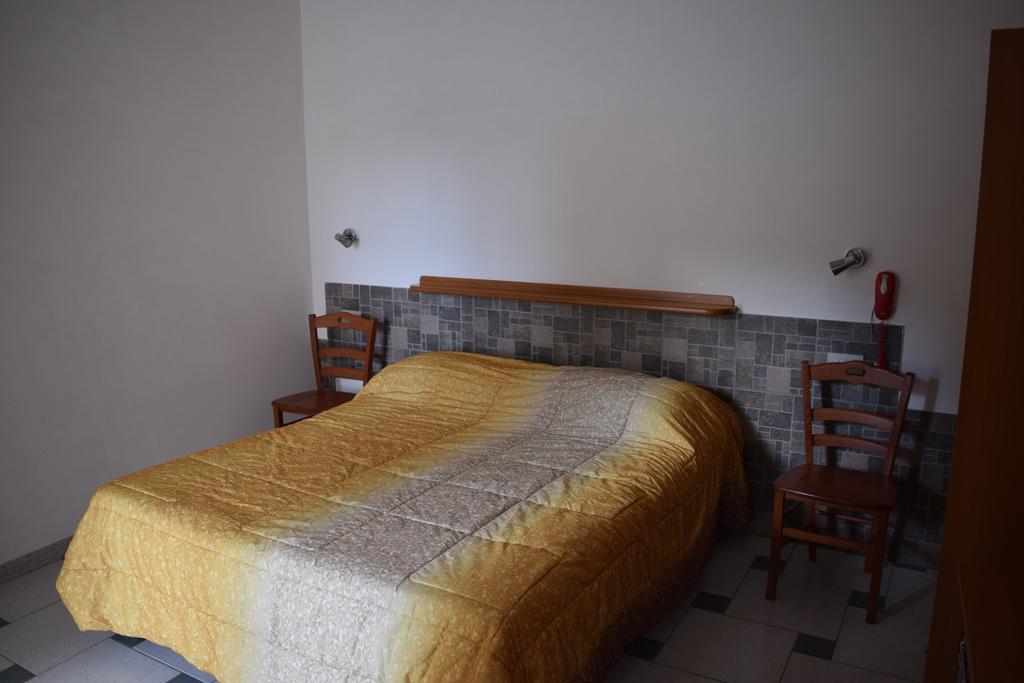 לוקורוטונדו Bed & Breakfast La Collinetta חדר תמונה