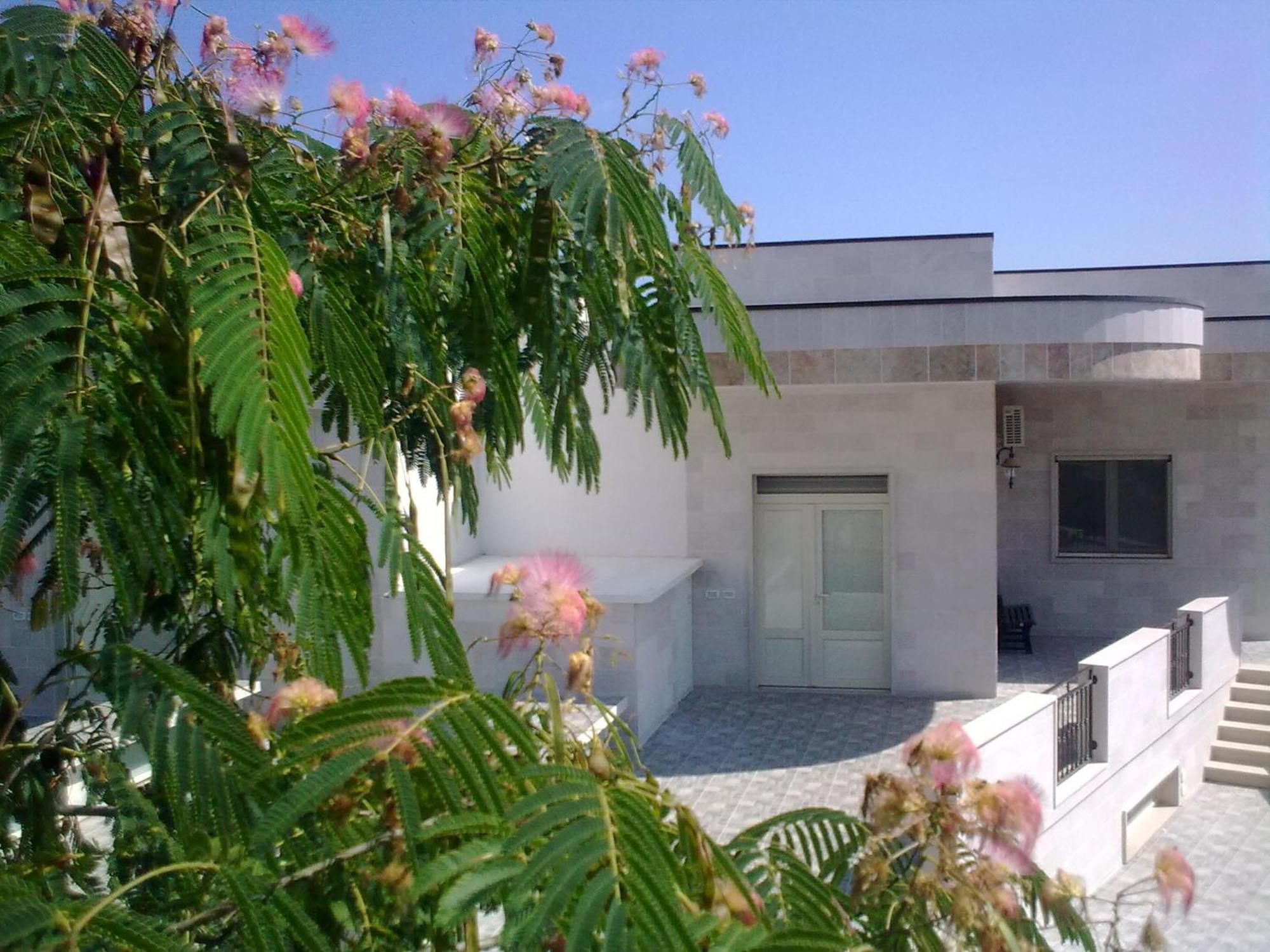 לוקורוטונדו Bed & Breakfast La Collinetta מראה חיצוני תמונה
