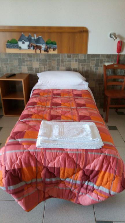 לוקורוטונדו Bed & Breakfast La Collinetta מראה חיצוני תמונה